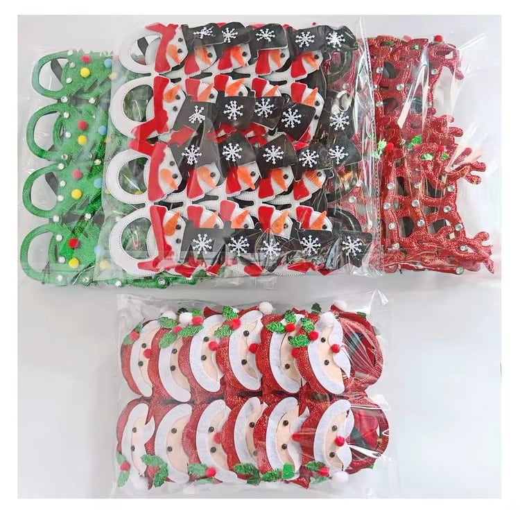 Merry Christmas Lettering Glasses · image reference 2