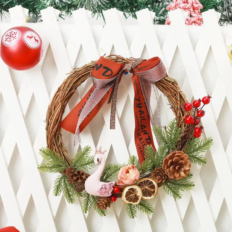 Pine-Style Christmas Wreath Collection · image reference 8
