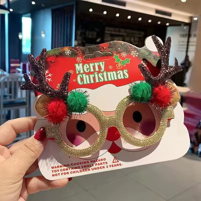 Santa & Christmas Tree Party Glasses · image reference 6